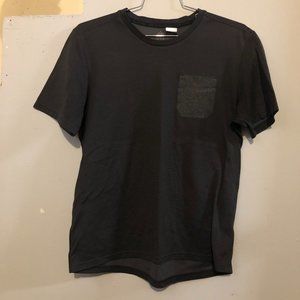 Adidas, black/dark grey tee shirt with contrasting pocket, Mens Large